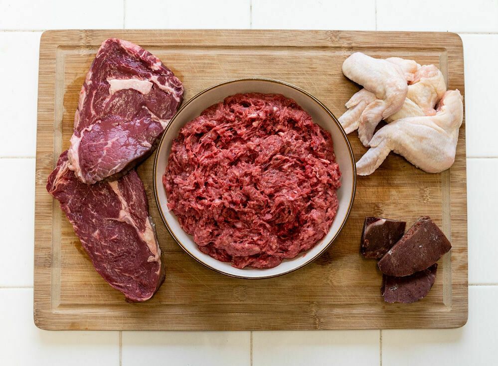 Reggie’s Beef & Chicken 1kg