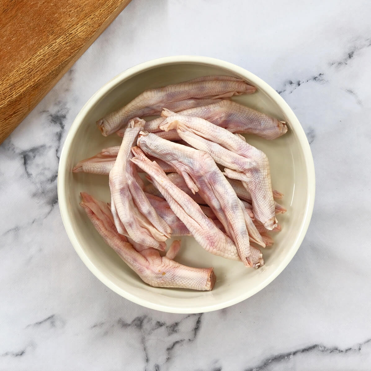 Raw Treat Pet Food Duck Feet 1kg